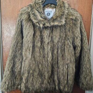 Kathy Ireland Medium Faux Coyote Fur Coat